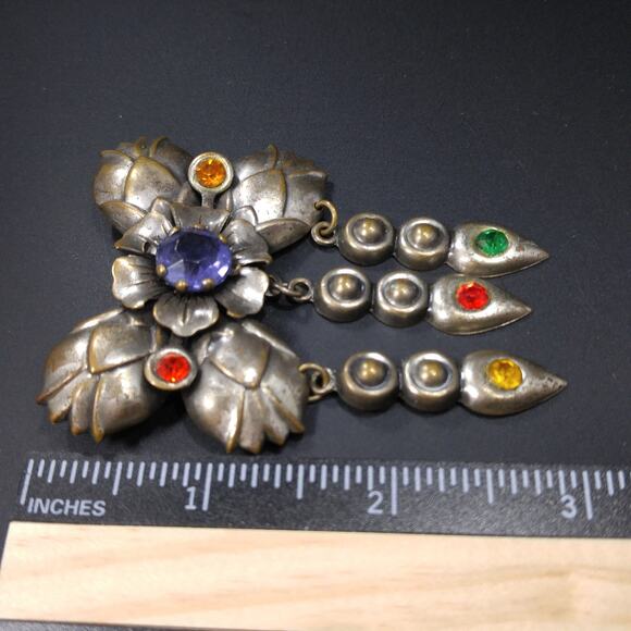 Floral Rhinestone Brooch, Three Dangles, 1940s Vintage Brooch - Picture 8 of 10
